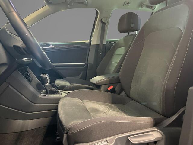 Volkswagen TIGUAN 1.4 TSI eHybrid 245pk DSG Life Business · 360 Camera · Inklap. Trekhaak · Keyless · Stuur- & Stoelverwarming · Elek. Achterklep · Dodehoeksensor ·