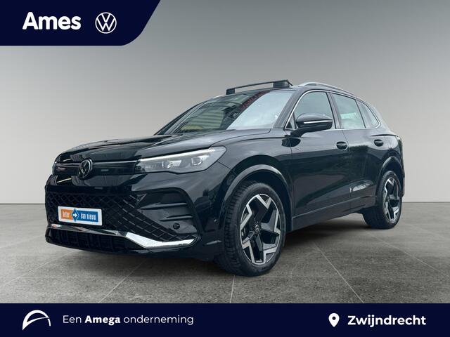 Volkswagen TIGUAN 1.5 150pk eTSI R-Line Edition Navigatie 'Discover' | Achteruitrijcamera 'Rear View' | Parkeerassistent 'Park Assist Pro'