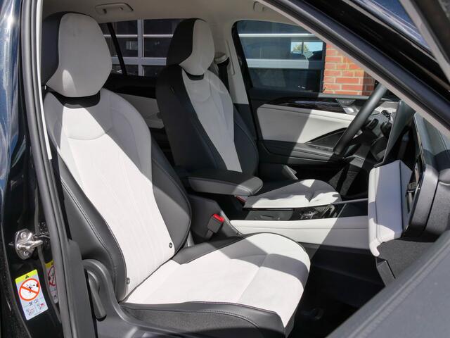 Volkswagen TIGUAN 1.5 eHybrid Elegance | 360 CAMERA | MASSAGESTOELEN |