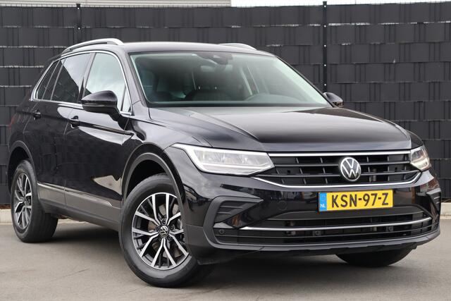 Volkswagen TIGUAN 1.4 TSI eHybrid Business+ PHEV | Adap. Cruise | Carplay | Climate Control | 1800kg trekgewicht