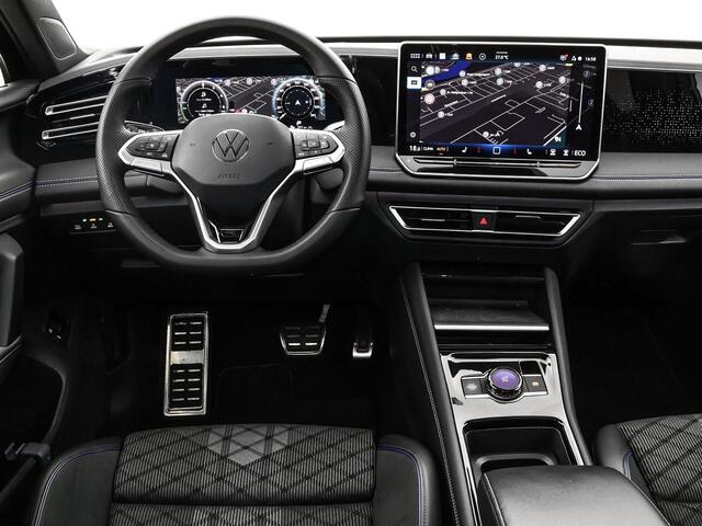 Volkswagen TIGUAN 1.5 eHybrid 272pk DSG R-Line Business · Trekhaak · Panoramadak · Dodehoeksensoren · Apple/Android Car Play · Camera · Garantie t/m 23-08-2028 of 100.000km