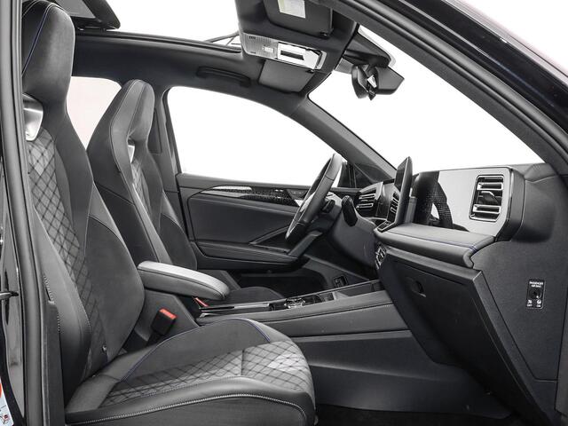 Volkswagen TIGUAN 1.5 eHybrid 272pk DSG R-Line Business · Trekhaak · Panoramadak · Dodehoeksensoren · Apple/Android Car Play · Camera · Garantie t/m 23-08-2028 of 100.000km