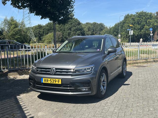 Volkswagen TIGUAN 1.4 TSI 150pk ACT Highline Trekhaak Panoramadak