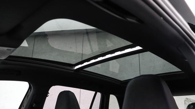 Volkswagen TIGUAN 1.5 eHybrid R-Line | Massage | Head-up | Panoramadak | Harman/Kardon | Trekhaak | Comfort Plus | Black Style Pack