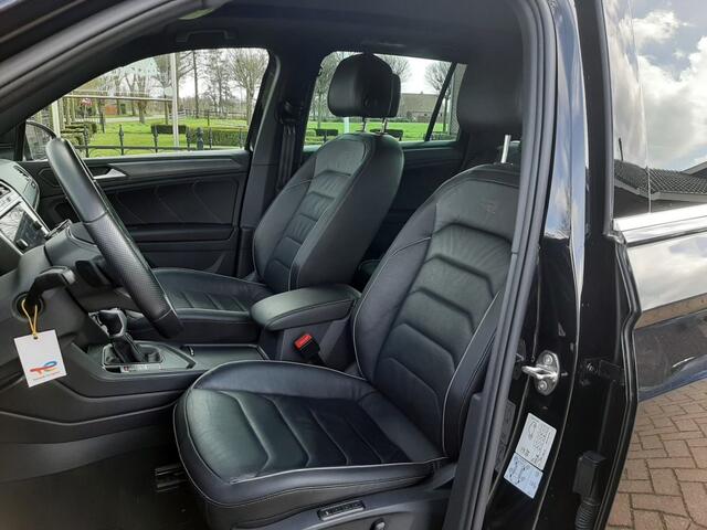 Volkswagen TIGUAN 1.5 TSi 150pk R-LINE BTW-AUTO IQ-LIGHT Elek.-Trekhaak Panoramadak Navigatie Leer Adap.cruise-control