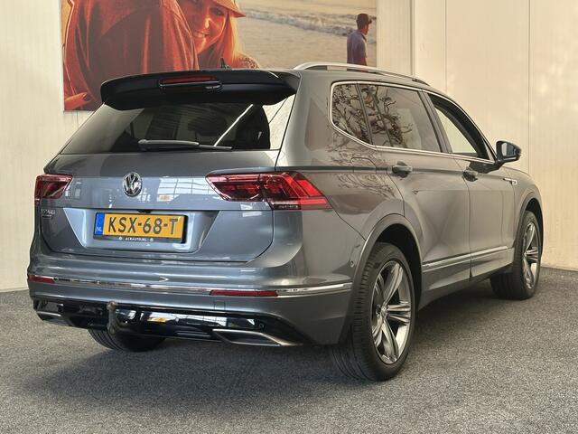 Volkswagen TIGUAN ALLSPACE 1.5 TSI HIGHLINE BUSINESS R AUTOMAAT 7 PERSOONS NAVIGATIE ADAPTIVE CRUISE CONTROL PANORAMA SCHUIF/KANTELDAK APPLE CARPLAY/ANDROID RIJSTROOKSENSOREN KEYLESS GO TREKHAAK ZEER MOOI !!