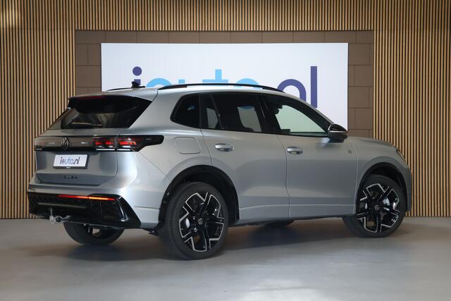 Volkswagen TIGUAN 1.5 eHybrid 204pk R-Line Black Style Pano/IQ.Light HD/360/Head-up/Massage/ACC/DCC/ErgoActive/Dodehoek/Trekhaak wegkl.