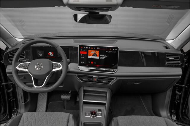 Volkswagen TIGUAN 1.5 eHybrid 30 Year Ed Style Pano IQ Winterpack 360° Elek Trekhaak ACC