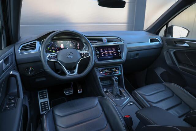 Volkswagen TIGUAN 1.4 TSI eHybrid R-Line Business+ | PANO | 2X MEMORY | 360 CAM | LEDER | AMBIENT | STOELVERW |