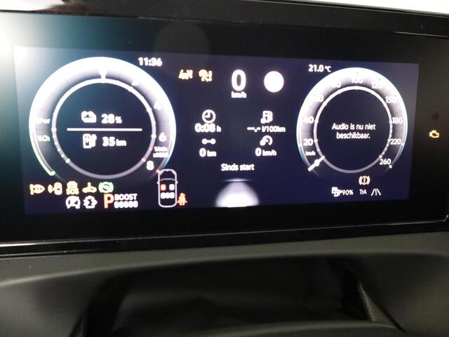 Volkswagen TIGUAN Limited Edition 1.5 eHybrid 150 kW / 204 PK SUV 6 Stoelverwarming | Trekhaak | 360 camera
