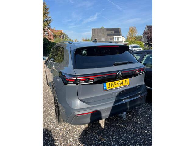 Volkswagen TIGUAN 1.5 eTSI Life Edition | Automaat | Stoelverwarming 150pk | Digital Cockpit | Navigatie | Achteruitrijcamera | IQ-Light LED Matrix | 2024 KM 23.000