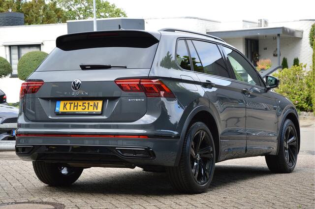 Volkswagen TIGUAN 1.4 TSI eHybrid R-Line Business VIRTUAL | IQ-LIGHT | SFEERVERLICHTING | BLACK STYLE