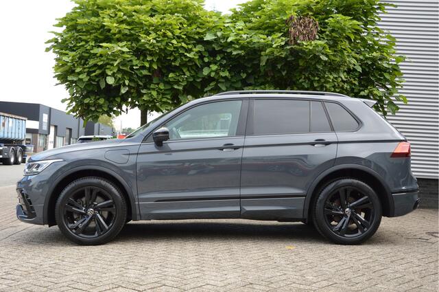 Volkswagen TIGUAN 1.4 TSI eHybrid R-Line Business VIRTUAL | IQ-LIGHT | SFEERVERLICHTING | BLACK STYLE