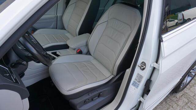 Volkswagen TIGUAN 2.0 TSI 180pk DSG 4Motion 2x R-Line & Highline Pano.Dak Exclusive-Leder Trekhaak 19inch LM Virtual Cockpit *1e Eigenaar* NL Auto!