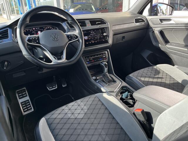 Volkswagen TIGUAN Allspace 1.5 TSI R-Line 7p. / 7 PERSOONS/ AUTOMAAT/ 2X R-LINE/ DIGITAL DASH/ CRUISE/ NAVI/ APP-CONNECT/ PARK. SENSOREN + CAMERA/ CLIMA/ KEYLESS