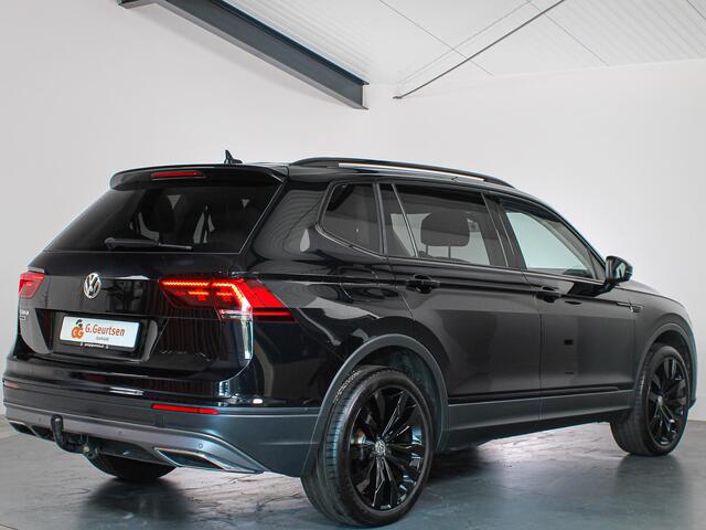 Volkswagen TIGUAN Allspace 1.5 TSI Comfortline 7-Persoons Trekhaak, ACC, Apple Carplay/ Android Auto, LED, Stoel Verwarming, Keyless, Navigatie,