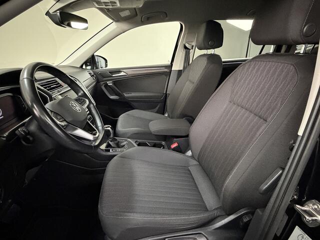Volkswagen TIGUAN Allspace 1.5 TSI 150 PK DSG Life Business 7p. Carplay / Virt. Cockpit / PDC / Electr. Achterklep