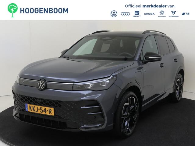 Volkswagen TIGUAN 1.5 eHybrid R-Line Edition | DEMO | Black Pack | 20 inch LM Velgen | 360 camera | Elektrisch bedienbare achterklep