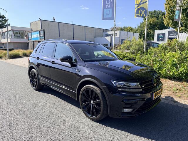 Volkswagen TIGUAN 2.0 TSI 4Motion 220PK DSG R-LineoPanooTrekhaak