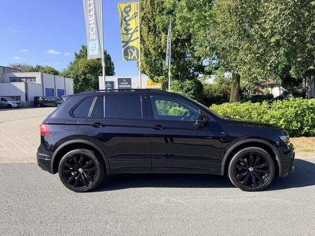 Volkswagen TIGUAN 2.0 TSI 4Motion 220PK DSG R-LineoPanooTrekhaak