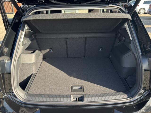Volkswagen TIGUAN 2.0 TDI LIFE TREKHAAK/360-CAMERA/ELEK-KLEP/ACC/STOEL+STUURVERW