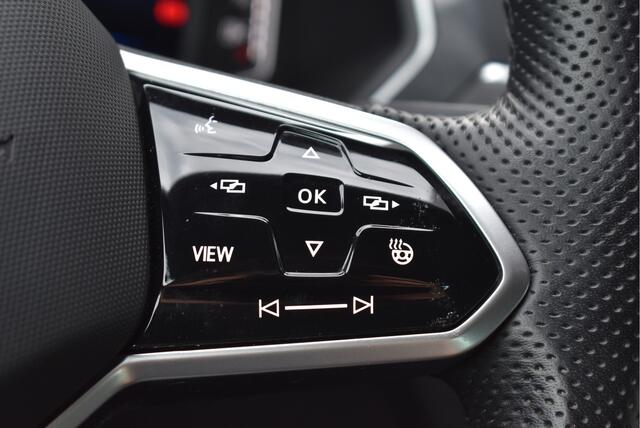 Volkswagen TIGUAN 1.4 TSI eHybrid R-Line Business+ Virtual cockpit, Camera, Adaptive cruise, Stoel/Stuurverwarming