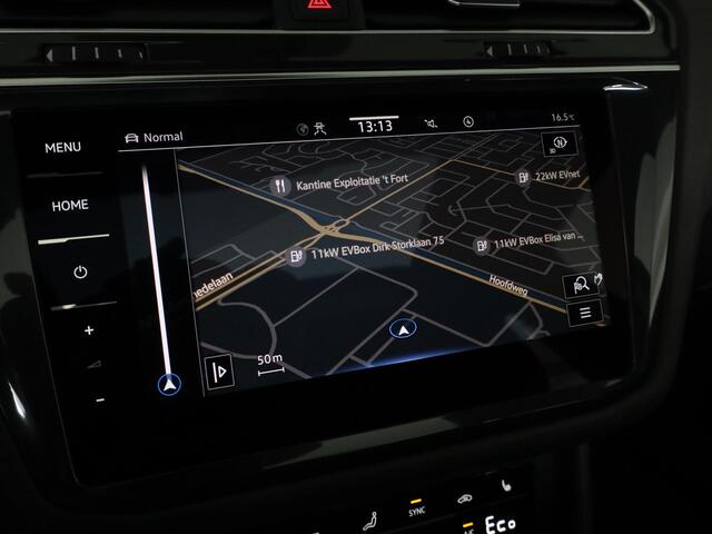 Volkswagen TIGUAN 1.4 TSI eHybrid R-Line Business 245 pk Automaat (DSG) | Navigatie | Panoramadak | Trekhaak (wegklapbaar) | Parkeersensoren (Park assist) | Rondomzicht camera | Head-up display | Black Style pakket | R-Line |