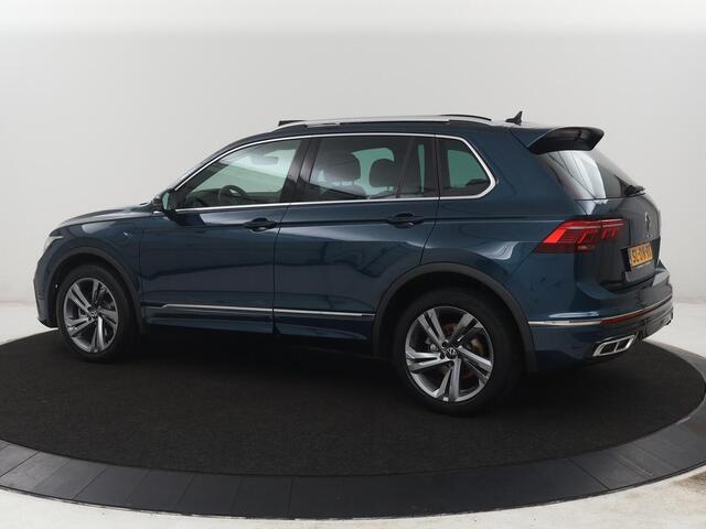 Volkswagen TIGUAN 1.5 eHybrid Life Edition | SOH 91,0% | Panoramadak | Memory | Leder | Stuur/stoel verwarming | Adaptive cruise | Sfeerverlichting | 360 camera | Park assist | Carplay | Elektrische achterklep
