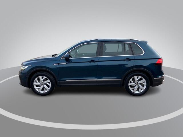 Volkswagen TIGUAN 1.5TSI 110KW/150PK DSG Elegance Panoramadak · Trekhaak · Camera + Parkeersensoren ·