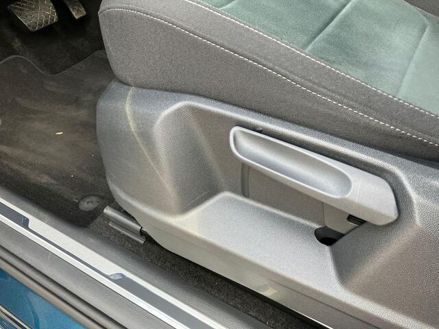 Volkswagen TIGUAN 1.5TSI 110KW/150PK DSG Elegance Panoramadak · Trekhaak · Camera + Parkeersensoren ·