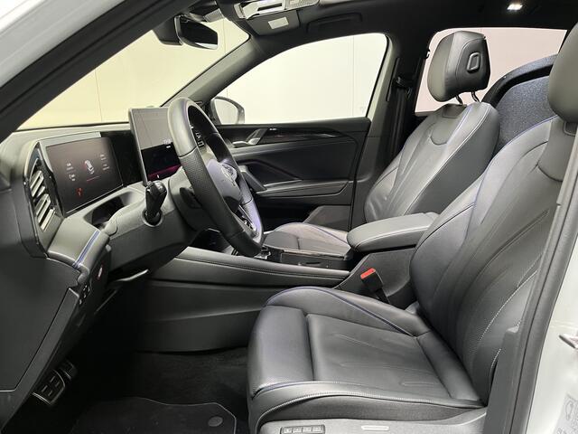 Volkswagen TIGUAN 1.5 eHybrid R-Line / AUTOMAAT/ GARANTIE TM 09-2030/ 272 PK/ PANO/ LEER/ TREKHAAK/ 360 CAMERA/ MEMORY+MASSAGE/ STUUR+STOELVERWARM./ STOELKOELING/ APP-CONNECT/ ACC/ ELEK.ACHTERKLEP/ DODEHOEK/ IQ.LIGHT/ NAVI/ DAB/