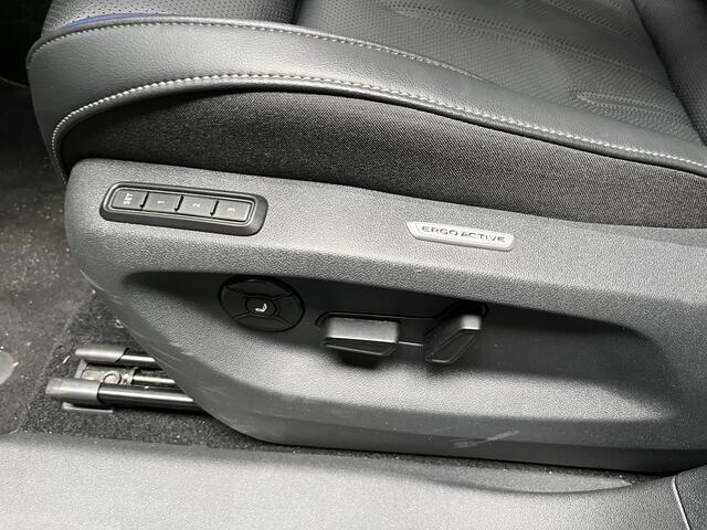 Volkswagen TIGUAN 1.5 eHybrid R-Line / AUTOMAAT/ GARANTIE TM 09-2030/ 272 PK/ PANO/ LEER/ TREKHAAK/ 360 CAMERA/ MEMORY+MASSAGE/ STUUR+STOELVERWARM./ STOELKOELING/ APP-CONNECT/ ACC/ ELEK.ACHTERKLEP/ DODEHOEK/ IQ.LIGHT/ NAVI/ DAB/
