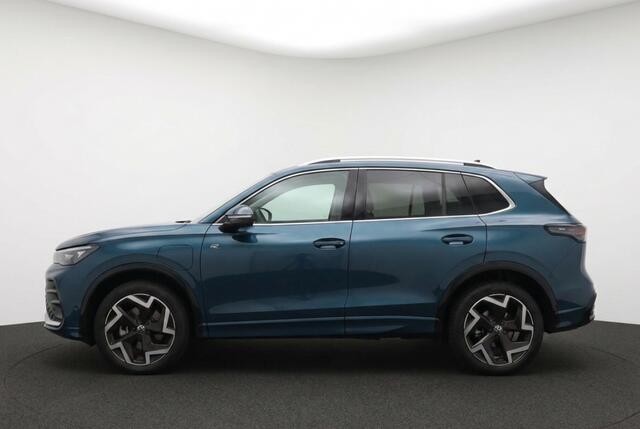 Volkswagen TIGUAN 1.5 TSI eHybrid PHEV R-Line Pano l Leder l 360° l HUD l Harman l Massage