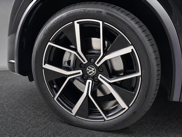 Volkswagen TIGUAN 1.5 272pk DSG eHybrid R-Line Edition · Panoramadak · Wegklapbare Trekhaak · Leder · Harman Kardon · 360 Camera · Stoel ventilatie · Massage · 20'' Inch · Garantie t/m 04-09-2030 of 100.000km