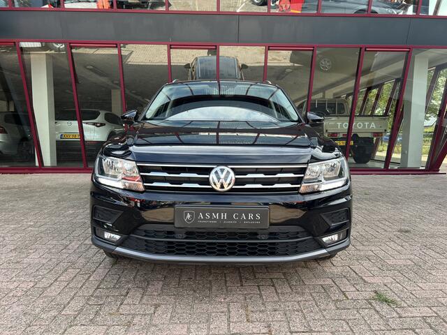 Volkswagen TIGUAN Allspace 1.5 TSI Comfortline Business 7p. | Trekhaak | ACC | PDC | Camera | Elek. klep | Carplay | Stoel/Stuurverw. |