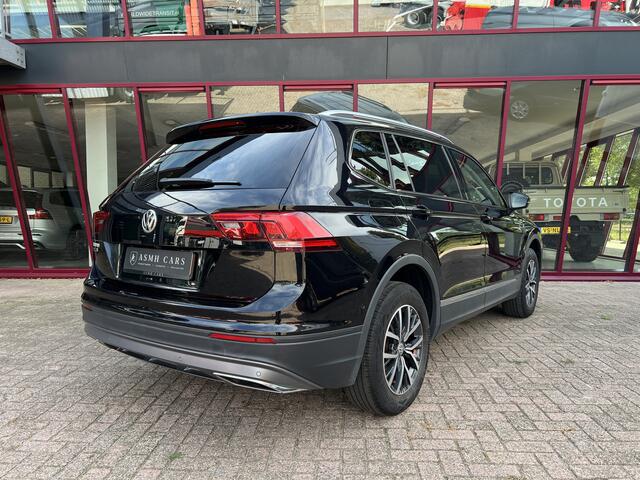Volkswagen TIGUAN Allspace 1.5 TSI Comfortline Business 7p. | Trekhaak | ACC | PDC | Camera | Elek. klep | Carplay | Stoel/Stuurverw. |