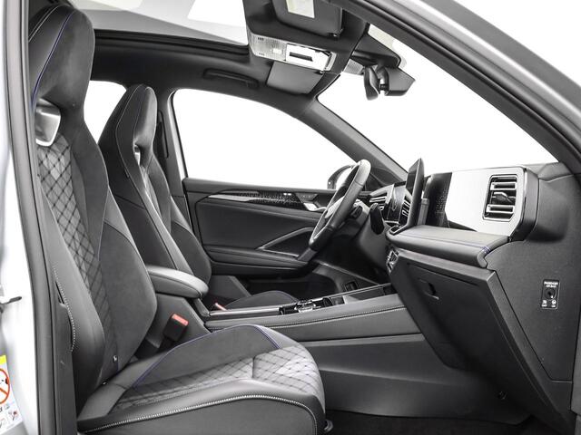 Volkswagen TIGUAN 1.5 eHybrid 204pk DSG R-Line Edition · Panoramadak · 360 Camera · Inklap. Trekhaak · Matrix LED · Stuur- & Stoelverwarming + Massage · Achterbank verwarmd · Garantie t/m 09-10-2030 of 100.000km