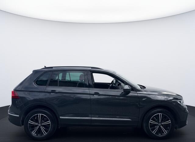 Volkswagen TIGUAN TSI 245PK eHYBRIDE DSG LIFE VIRTUAL/CAMERA/NAVI