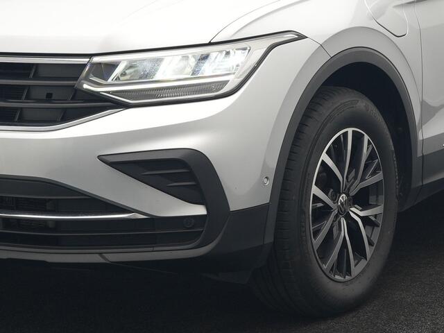 Volkswagen TIGUAN 1.4 TSI eHybrid Life PHEV 245pk | Trekhaak Af Fabriek | Adaptive Cruise | Stoelen & Stuur Verwarmd | Navigatie | Virtual Cockpit | DAB | Plug In Hybrid |