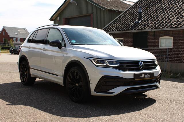 Volkswagen TIGUAN 1.4 TSI eHybrid R-Line Business+ SOh 90.6% NAVI PANO LEER VIRTUAL TH 153000KM!!!