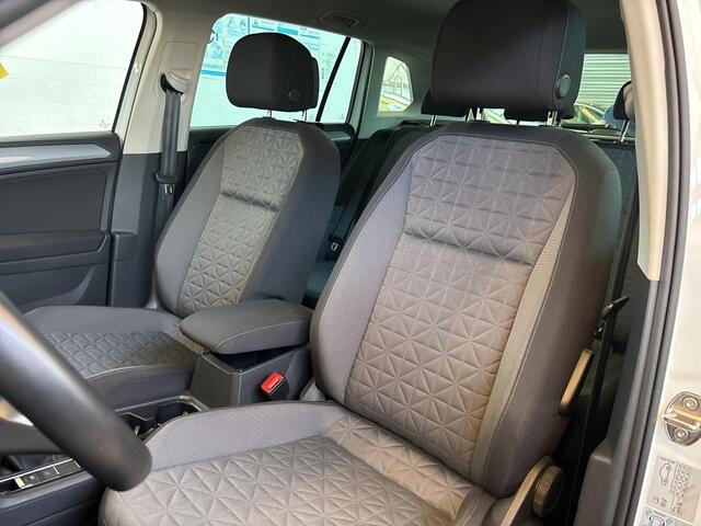 Volkswagen TIGUAN 1.4 TSI 245pk DSG e-Hybrid Life / Trekhaak / Carplay