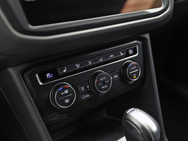Volkswagen TIGUAN 1.4 TSI 4Motion R-Line Sport 150Pk Automaat (VIRTUAL COCKPIT, APPLE CARPLAY, MODE KNOP, GROOT NAVI, ALCANTARA, STOELVERWARMING, SPORTSTOELEN, GETINT GLAS, ADAPTIVE CRUISE, NIEUWSTAAT)