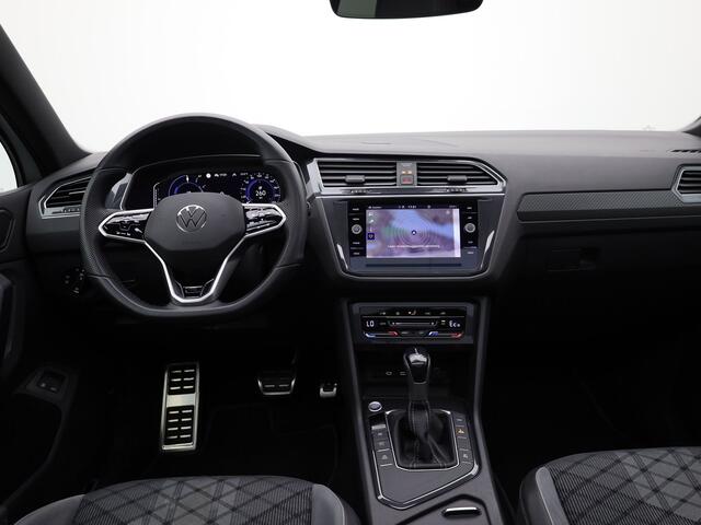 Volkswagen TIGUAN 1.4 TSI eHybrid R-Line Business+ | 360 Camera | Panodak | 20'' | Keyless | Prijs Rijklaar!!
