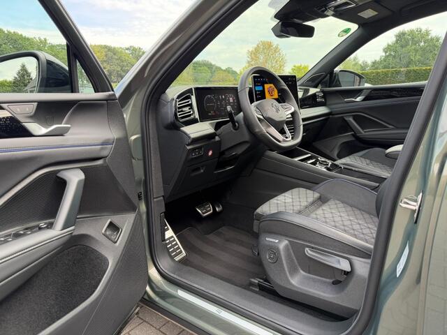 Volkswagen TIGUAN 1.5 E HYBRID R-LINE PANO TREKHAAK HK BLACK STYLE