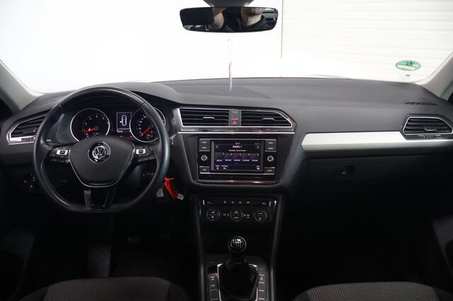 Volkswagen TIGUAN 1.4 TSI Trendline | Trekhaak | Cruisecontrol | Airco | Urano Grau
