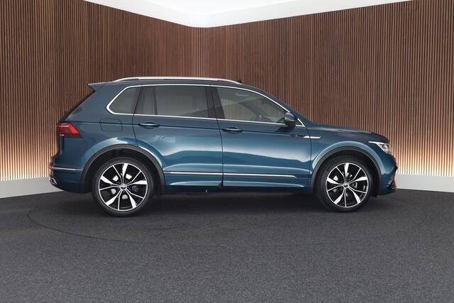 Volkswagen TIGUAN 1.5 TSI 150pk DSG R-Line Business+ Panoramadak Camera Keyless Virtual Cockpit Navigatie