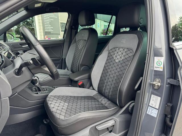Volkswagen TIGUAN 1.4 TSI e-Hybrid R-line 245pk Trekhaak 360 Camera Stuur, Stoelverwarming HUD