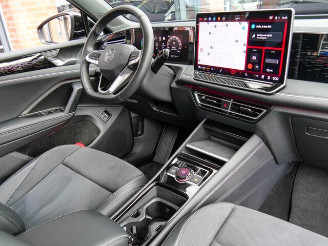 Volkswagen TIGUAN 1.5 eHybrid Elegance | PANODAK | TREKHAAK | 360 CAMERA |