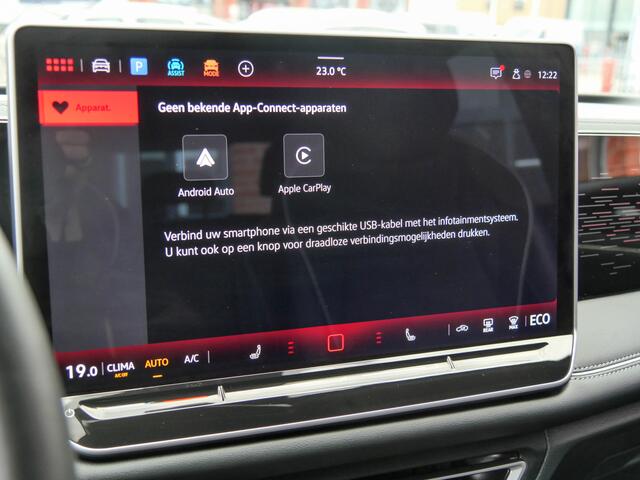 Volkswagen TIGUAN 1.5 eHybrid Elegance | PANODAK | TREKHAAK | 360 CAMERA |
