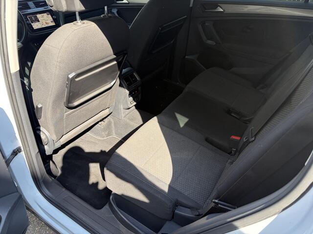 Volkswagen TIGUAN Allspace 1.4 TSI Comfortline / NAVI / CRUISE / STOELVERWARMING / AIRCO / 104dkm!